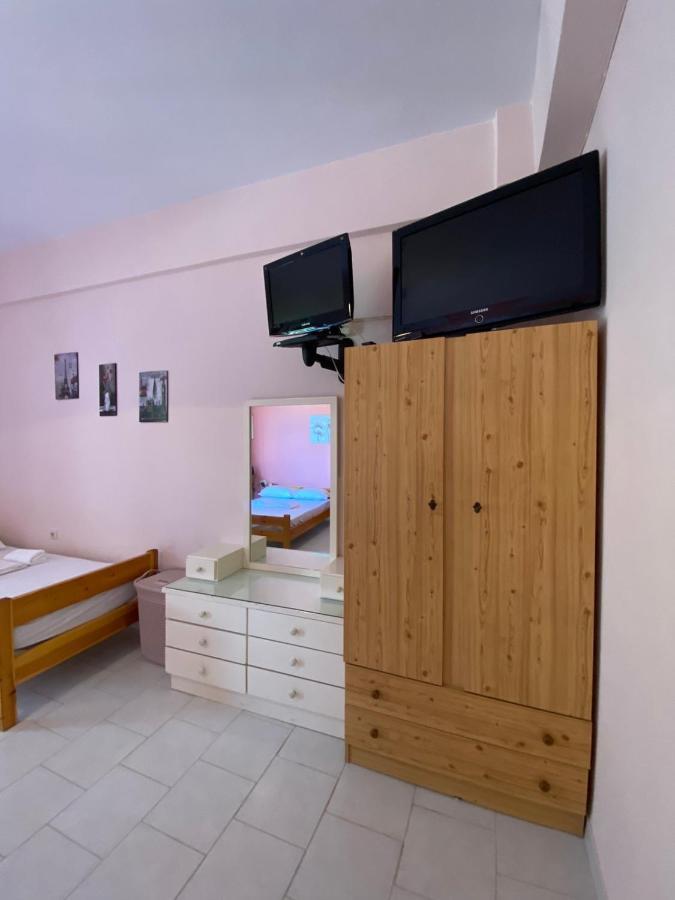 Yfantis Sakis Apartment'S エラティニ エクステリア 写真
