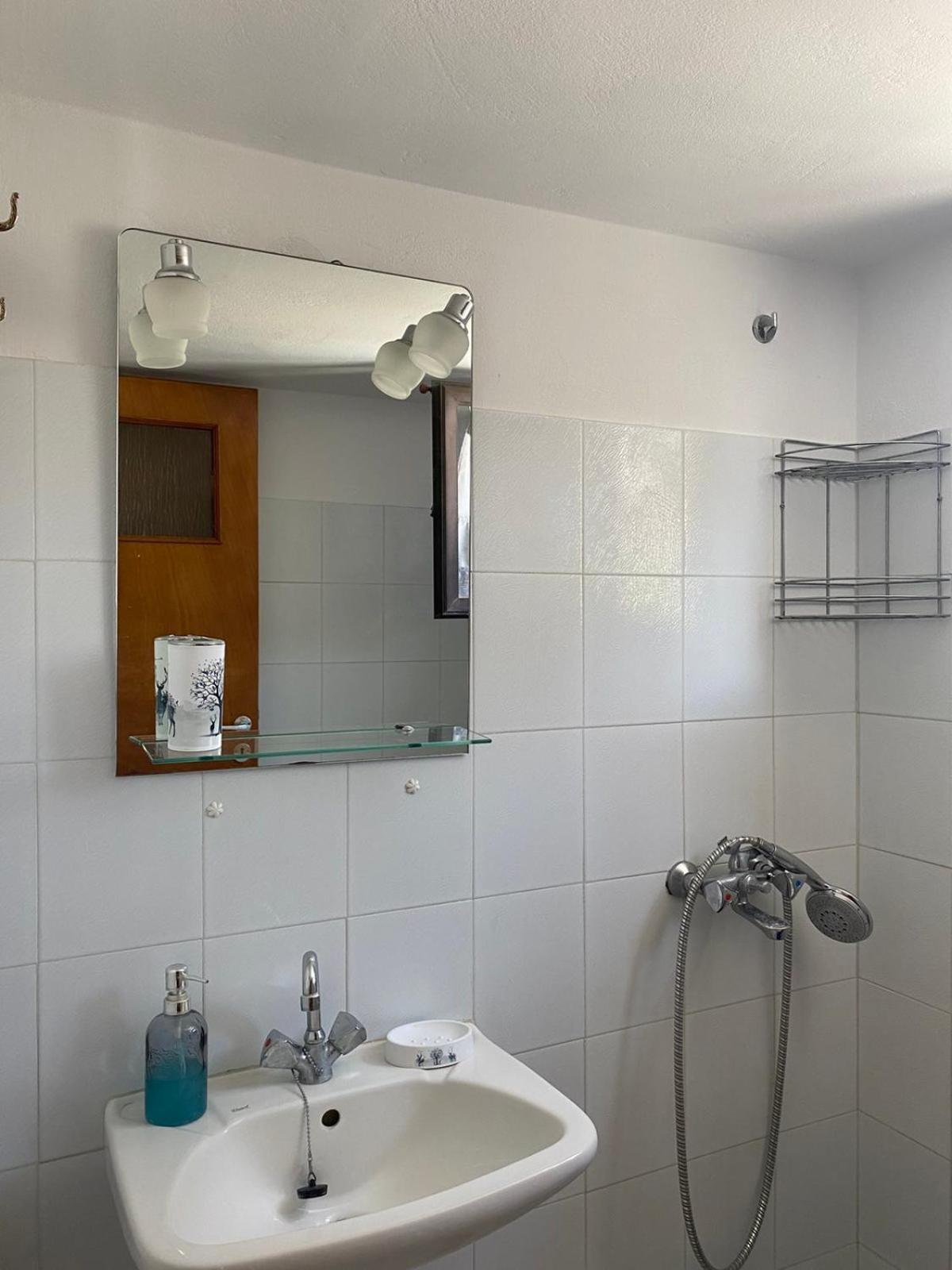 Yfantis Sakis Apartment'S エラティニ エクステリア 写真