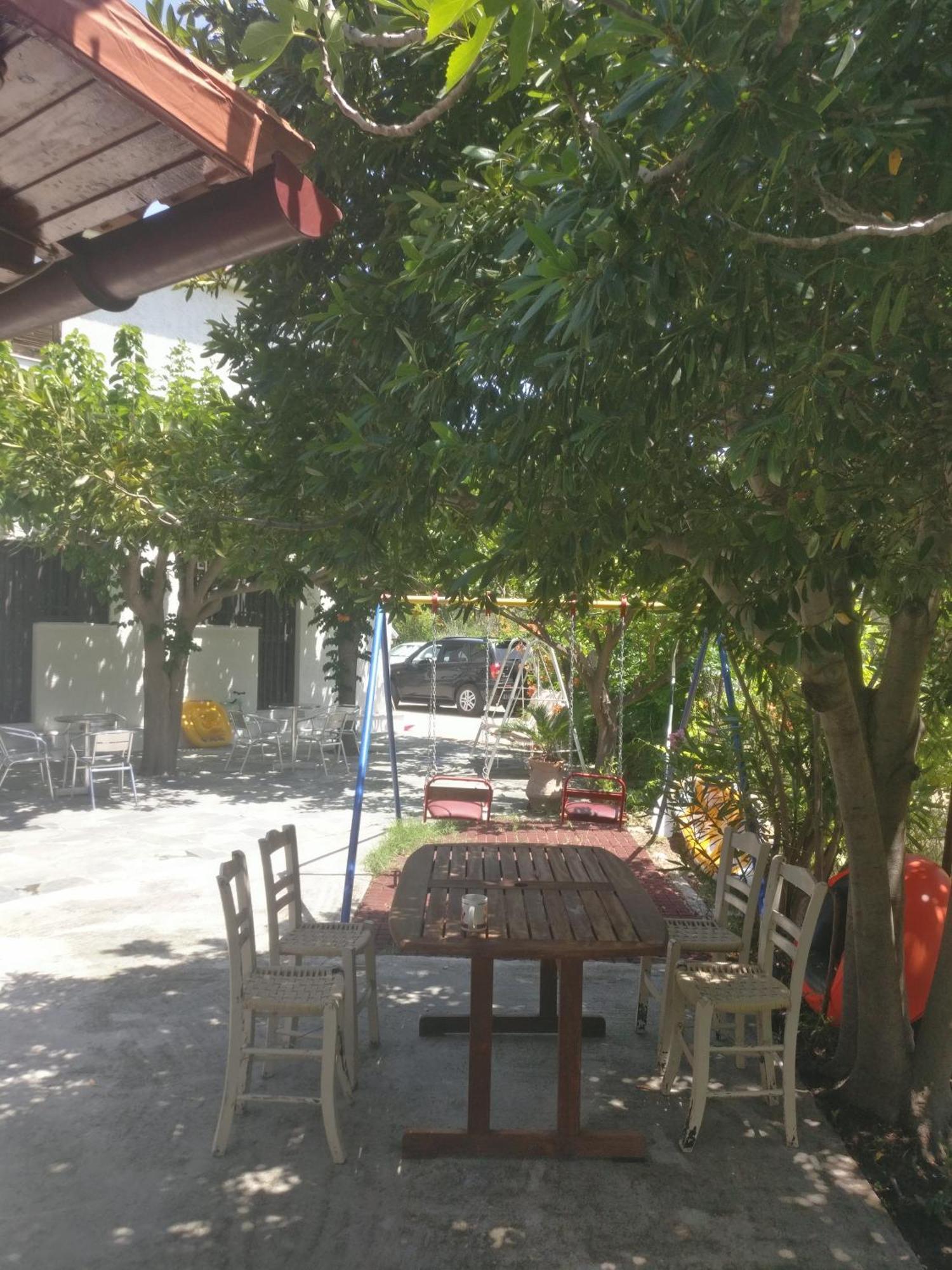 Yfantis Sakis Apartment'S エラティニ エクステリア 写真