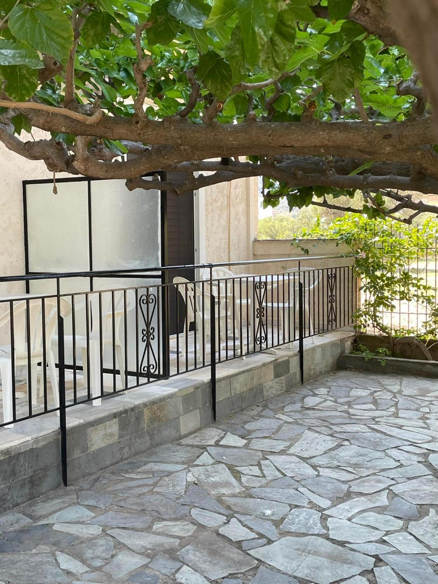 Yfantis Sakis Apartment'S エラティニ エクステリア 写真